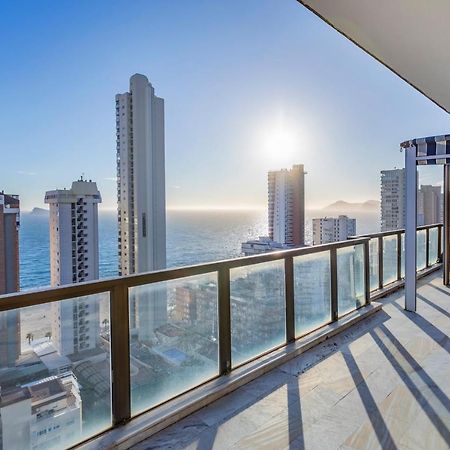 Atico Con Gran Terraza Διαμέρισμα Μπένιντορμ Εξωτερικό φωτογραφία