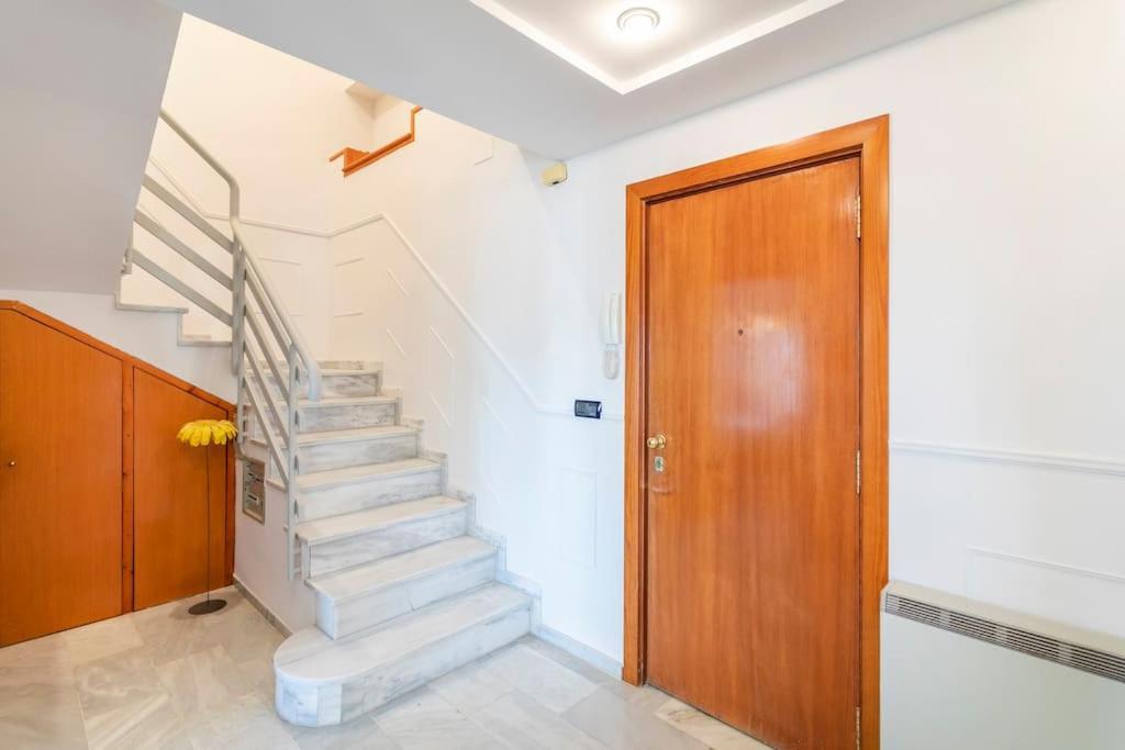 Atico Con Gran Terraza Διαμέρισμα Μπένιντορμ Εξωτερικό φωτογραφία