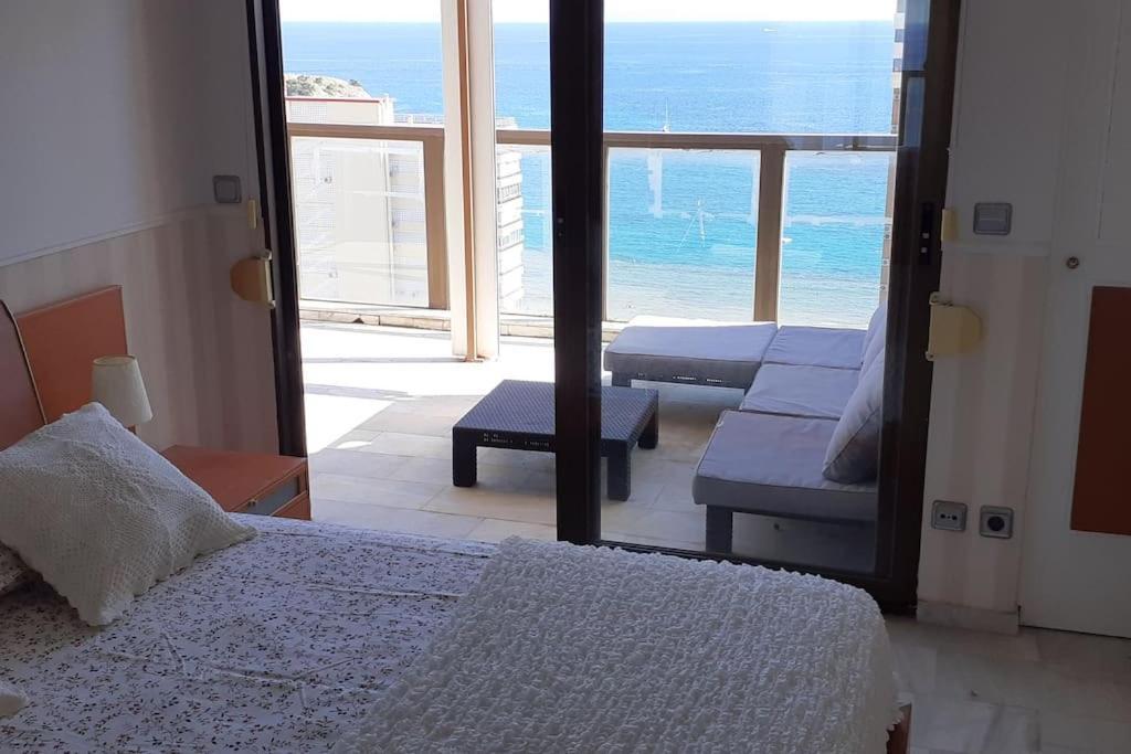 Atico Con Gran Terraza Διαμέρισμα Μπένιντορμ Εξωτερικό φωτογραφία