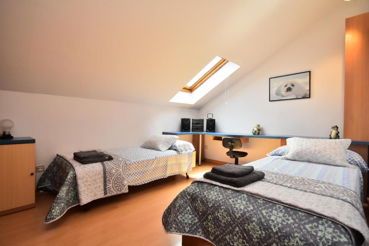 Atico Con Gran Terraza Διαμέρισμα Μπένιντορμ Εξωτερικό φωτογραφία
