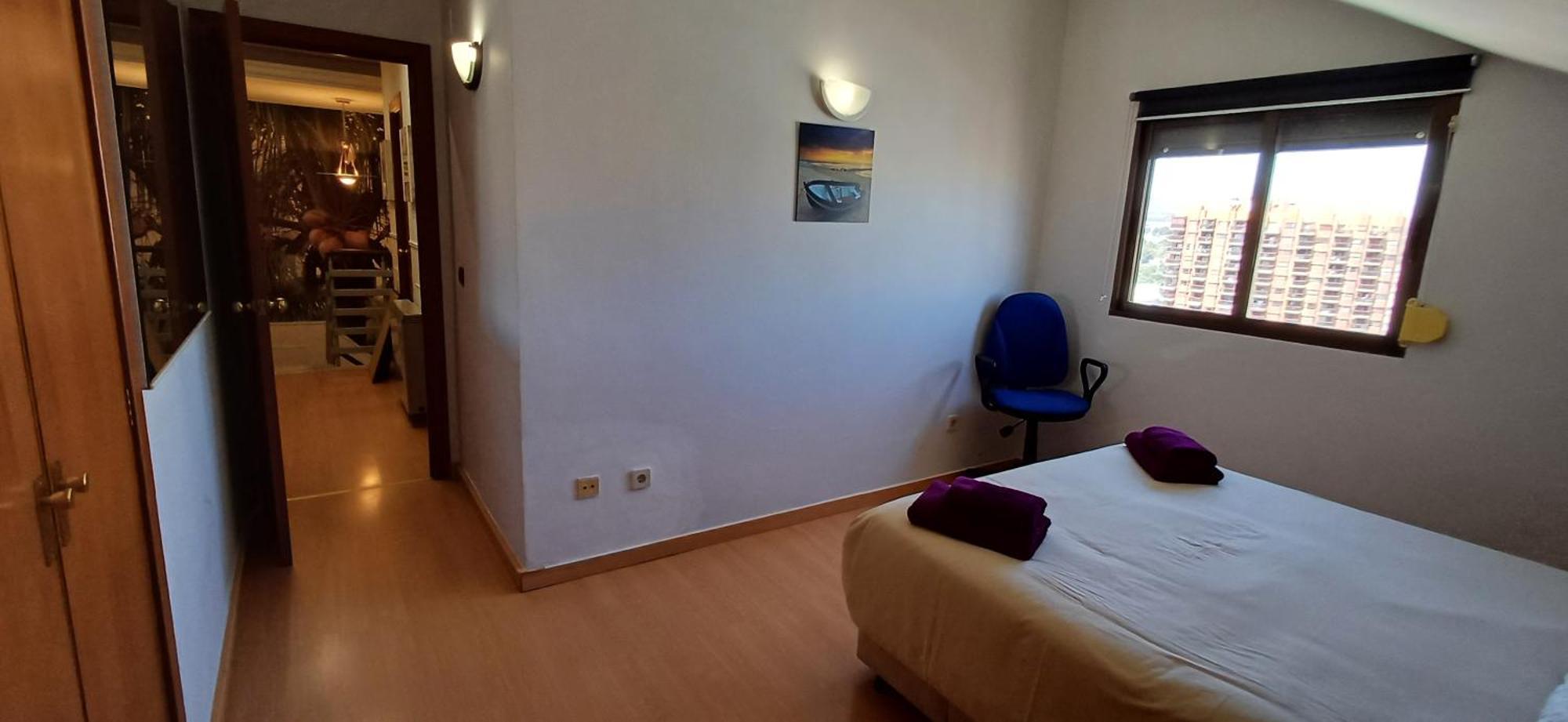Atico Con Gran Terraza Διαμέρισμα Μπένιντορμ Εξωτερικό φωτογραφία